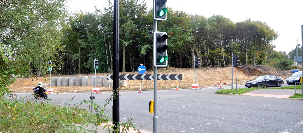 A23/M23 roundabout, Broadfield by-pass, 20 October 2019